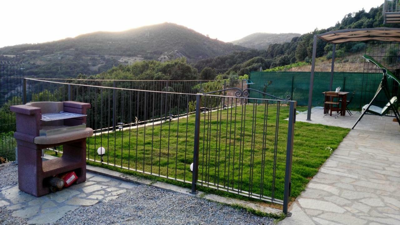 La Peonia Casa Vacanze In Montagna Prato Verde Panorama Stupendo Sardegna Seulo Екстер'єр фото