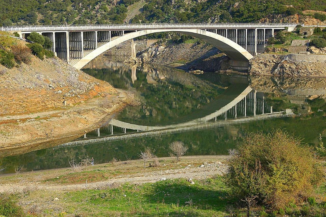 La Peonia Casa Vacanze In Montagna Prato Verde Panorama Stupendo Sardegna Seulo Екстер'єр фото